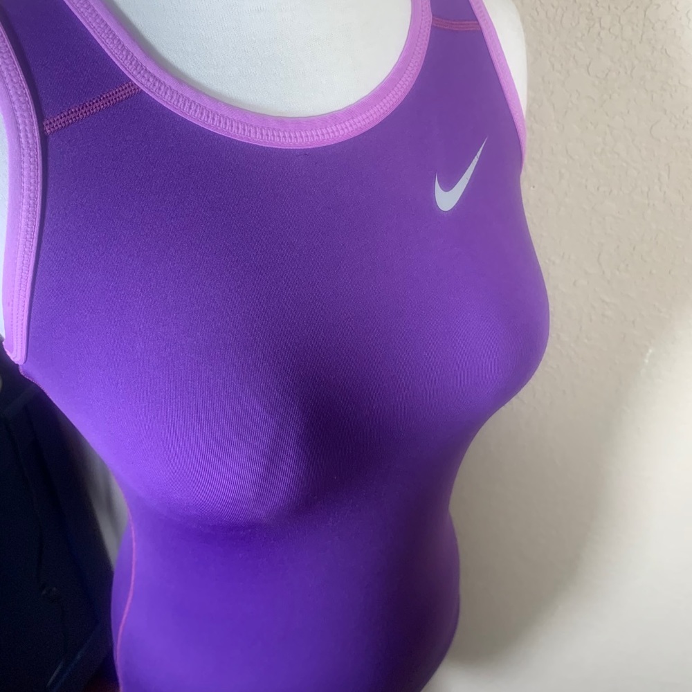 EUC Nike Pro Fitted Dri-Fit Tank - Size Medium - Picture 14 of 14